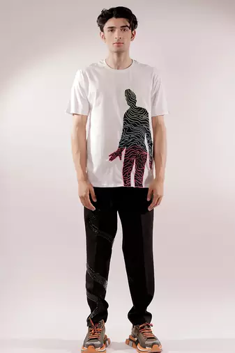 White abstract quilted t-shirt