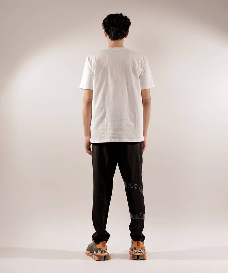 White abstract quilted t-shirt