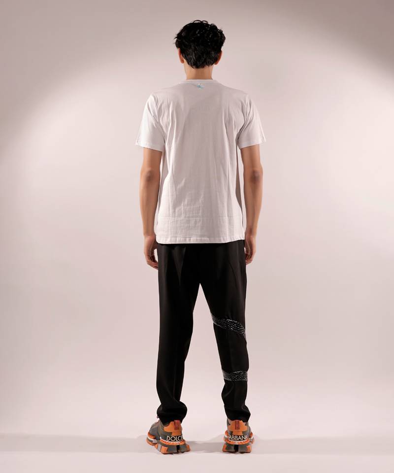 Abstract quilted white t-shirt