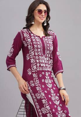 Traditional Chikankari kurta-Comfortable & Stylish Ethnic Wear 1