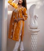 Simer-chikankari-angrakkha-kurta