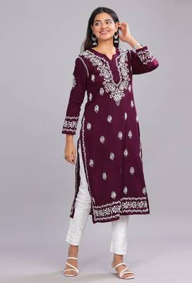 Chikankari kurta with Round Neck and Full Sleeve  4