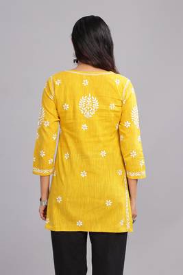 Women Yellow Chikankari Embroidered Kurta 2