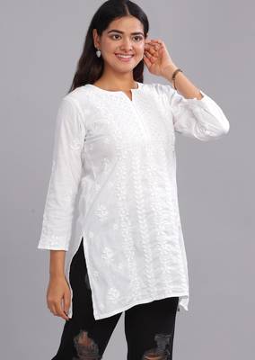 White Chikankari Kurta For Comfortable & Stylish Ethnic Wear 4