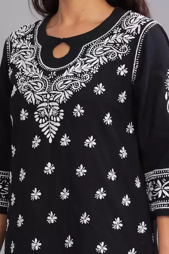 Himani-chikankari-cotton-set