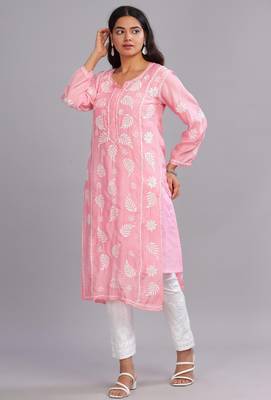 Women Ethnic Chikankari Embroidered Kurta 3