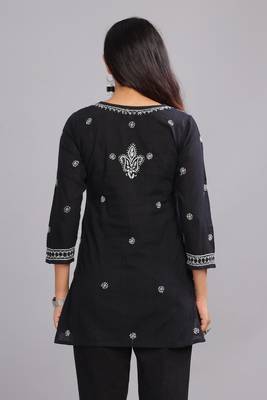 Black Chikankari kurta with Round Neck 2