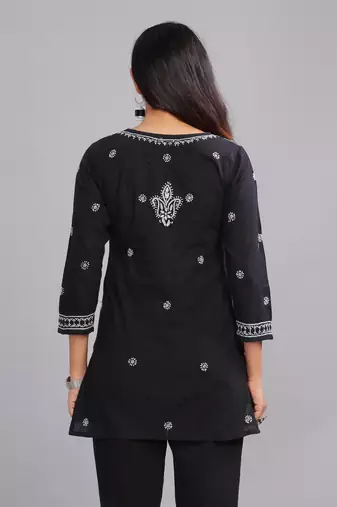 Asmara-chikankari-cotton-top