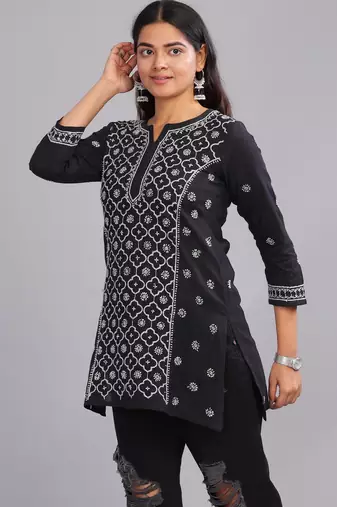 Asmara-chikankari-cotton-top