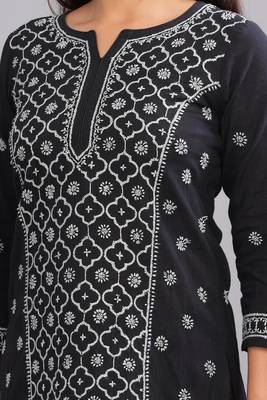 Black Chikankari kurta with Round Neck 5