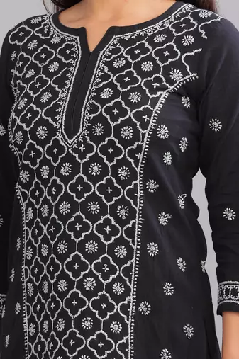 Asmara-chikankari-cotton-top