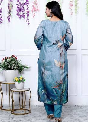 Women's botanical print v-neck kurta set for women with dupatta 3