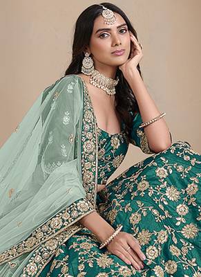 Green Embroidered Zari Sequins Art Silk Lehenga 2