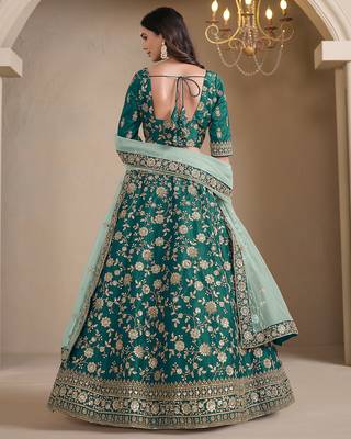 Green Embroidered Zari Sequins Art Silk Lehenga 3