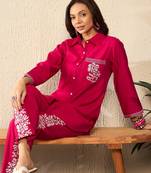 Women pink silk blend solid embroidered regular coord sets