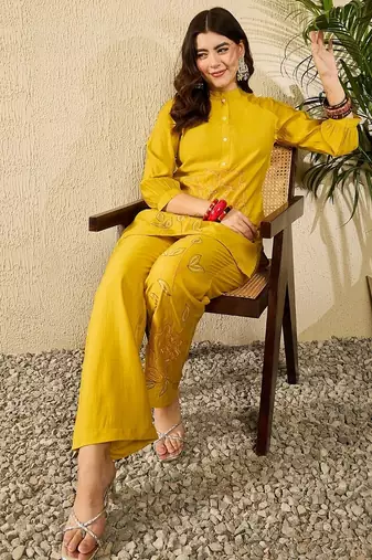 Women mustard silk blend solid embroidered regular coord sets