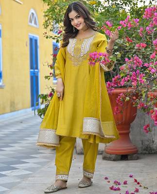 Women yellow silk blend solid embroidered anarkali kurta salwar with dupatta 5