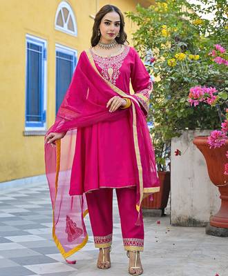 Women pink silk blend solid embroidered anarkali kurta salwar with dupatta 4
