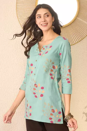 Women blue cotton blend floral printed regular top