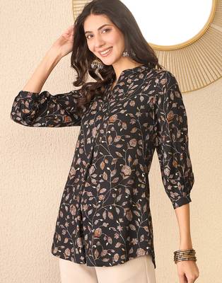 Women black cotton blend floral printed regular top 3