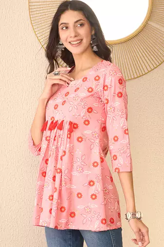 Women pink cotton blend floral printed regular peplum top