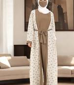 Multicolor 2 pieces set of a printed shrug and an inner abaya