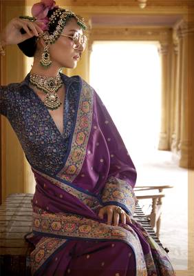 wine poly viscose silk blend woven butti printed saree 2