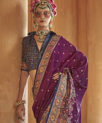 wine poly viscose silk blend woven butti printed saree 3