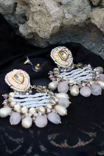 Pink wink earrings