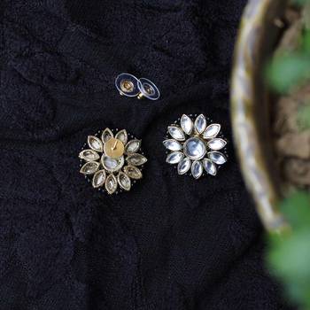 Black beauty earring 5