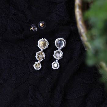 Round bound earrings 4