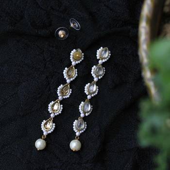 Pear wear earrings 4