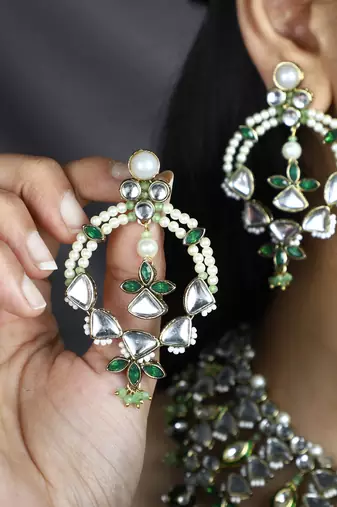 Geometric aesthetic earrings