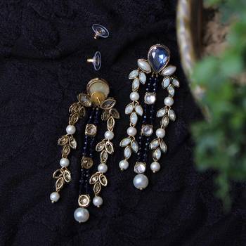 Blues hues long earrings 4