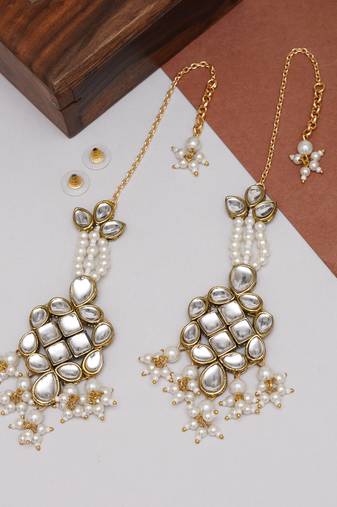 Gold tone white beads kundan kanauti earrings