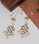Gold tone white beads kundan kanauti earrings