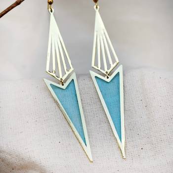 Icicle blue resin earrings 5