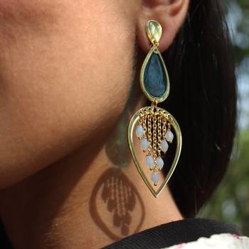 Water dew drops blue resin earrings 4