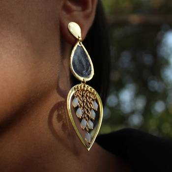 Water dew drops transparent blue resin earrings 2
