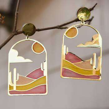 Sun-kissed sands resin earrings 1