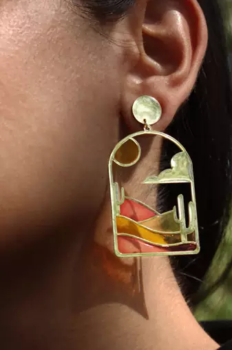 Sun-kissed sands resin earrings