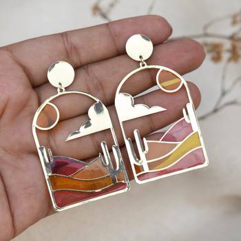 Sun-kissed sands resin earrings 4