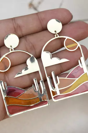 Sun-kissed sands resin earrings
