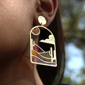 Sun-kissed sands resin earrings 5