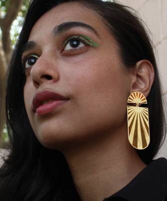 Sun shine resin earrings 2