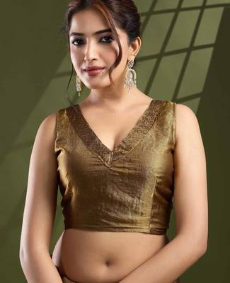 Women's gold silk blend swaroski work saree with unstitched blouse piece 4