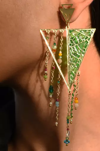 Leafy affair resin earrings