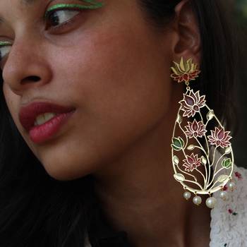 Lotus flower resin earrings 2