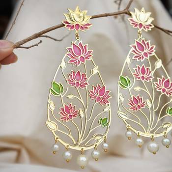 Lotus flower resin earrings 5