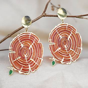 Wooden bark resin earrings 1